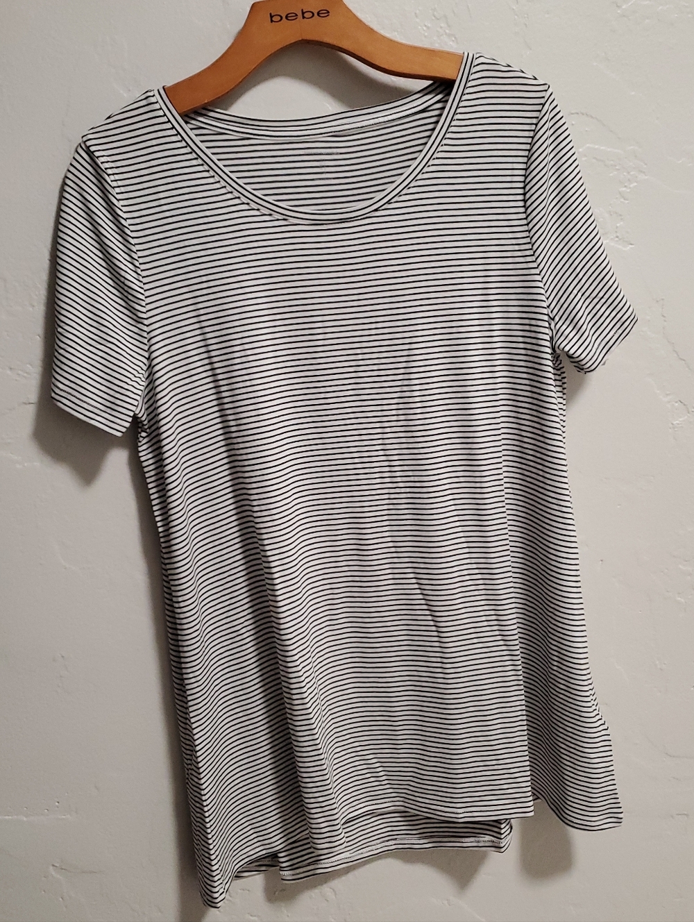 Amazon Essentials Black and White Striped Short Sleeve Tee
